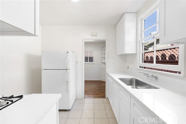 Photo - 1367 N Mentor Ave