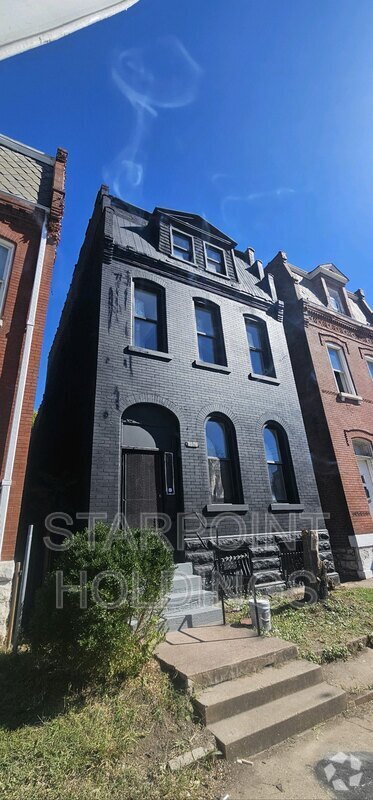 Building Photo - 3916 N 21st St Rental