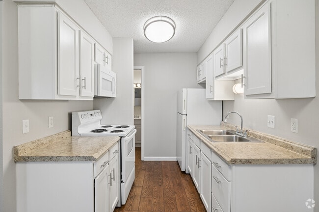 Bear Valley Village Apartments - Bear Valley Village Apartments