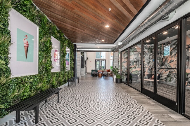 24 Hour Clubhouse - The Aves @ Twelve 100