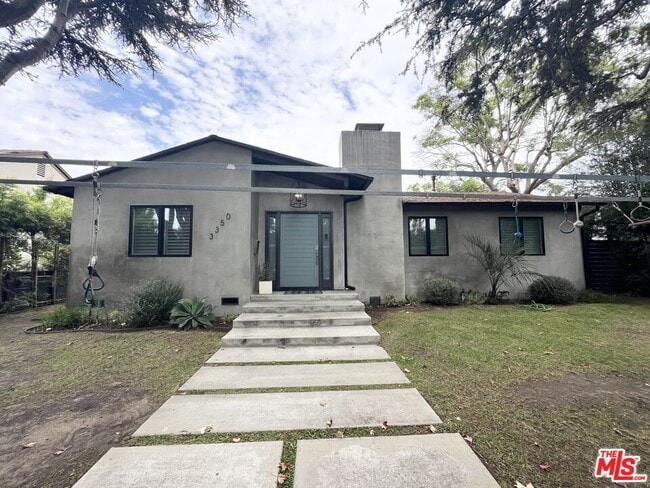 Photo - 3350 McLaughlin Ave