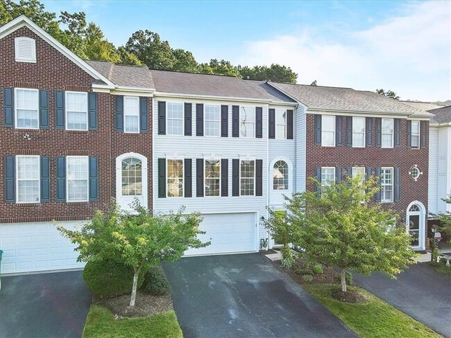 Photo - 510 W Village Green Blvd Townhome