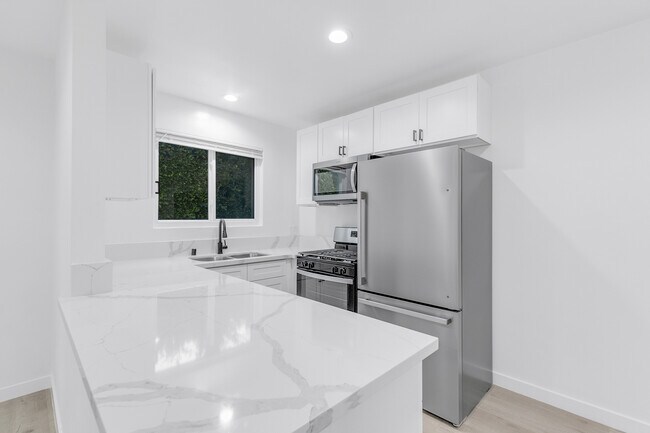 Photo - 1138 S Cardiff Ave