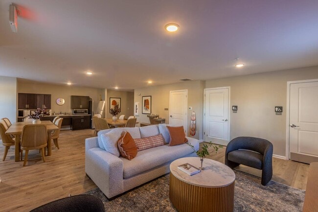 Photo - Clemons Greene