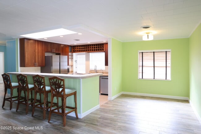 Photo - 1100 Pine St