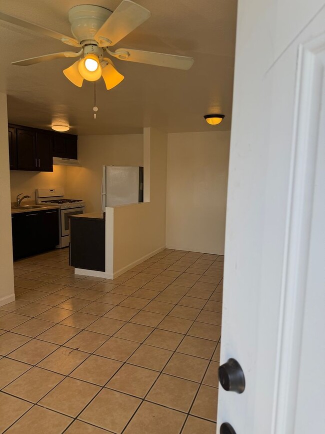 Photo - 12940 Prairie Ave
