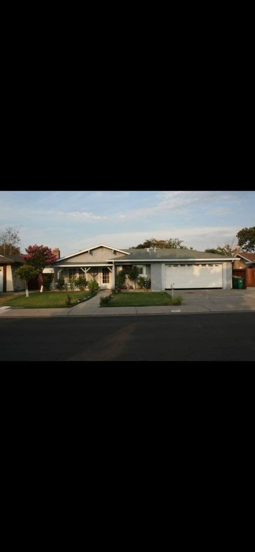 Building Photo - 1857 Crestwood Cir Rental
