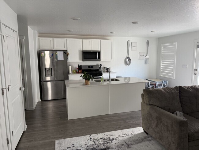 Photo - 3826 S Landmark Ln