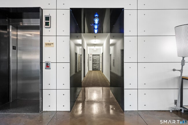 Photo - 10 Ann St Unit 201