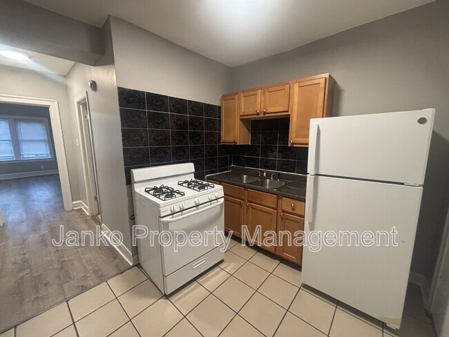 Photo - 2604 W 60th St Condo Unit 2