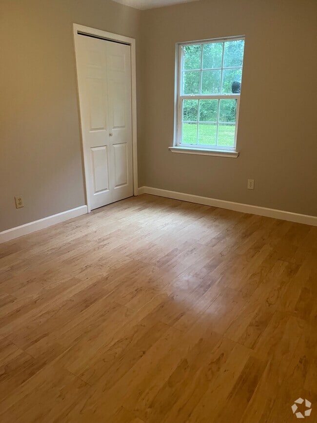 Building Photo - 15601 Waycross Dr Rental