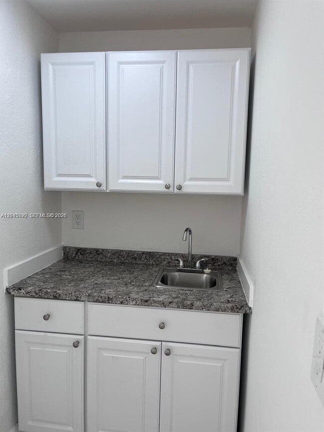 Photo - 50 NW 68th Ct Unidad 3