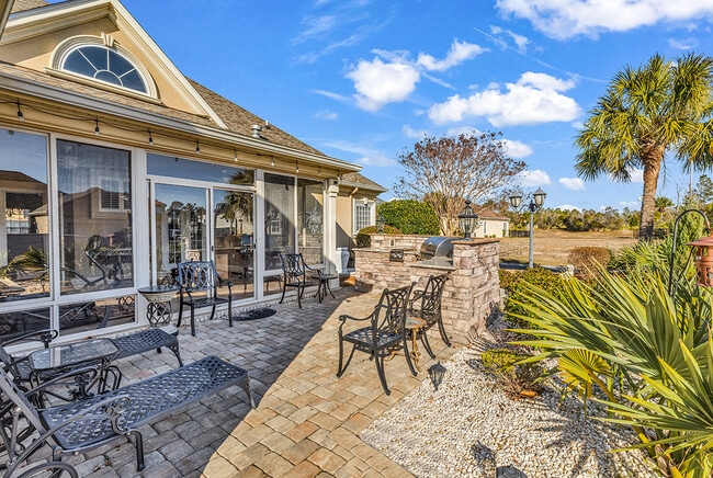 Photo - 801 Bluffview Dr