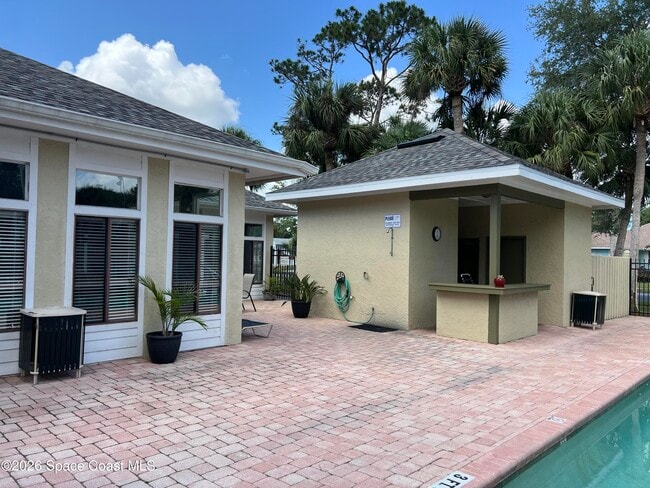 Photo - 3555 Sable Palm Ln Unit F