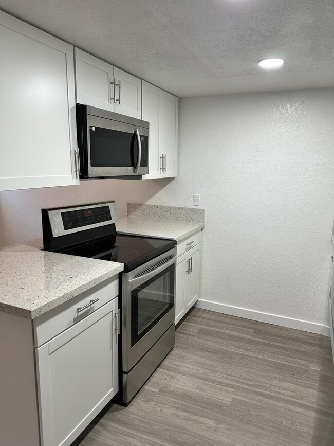 Photo - 16801 N 26th St