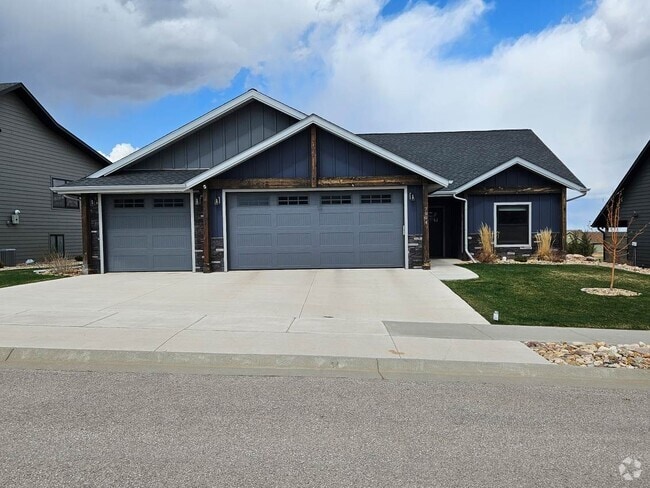 Building Photo - 7994 Brooks Loop Rental