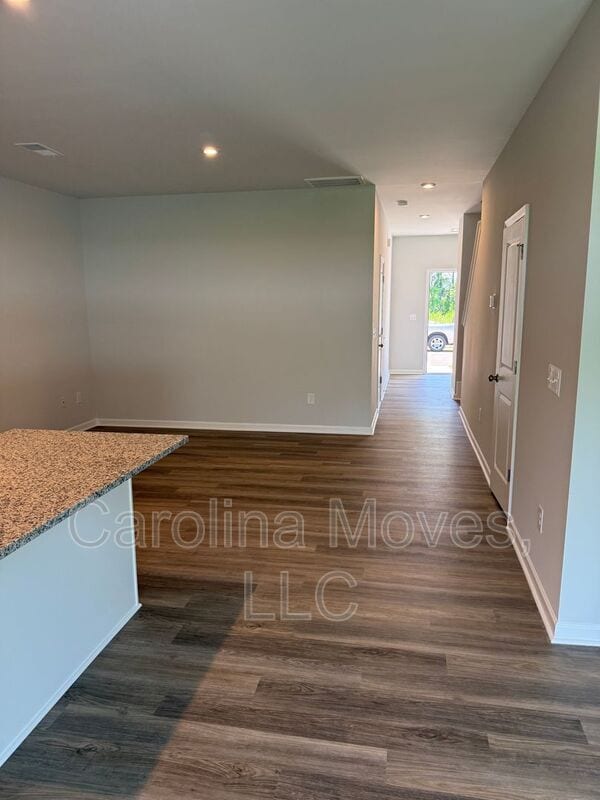 Photo - 179 Randwick Ln