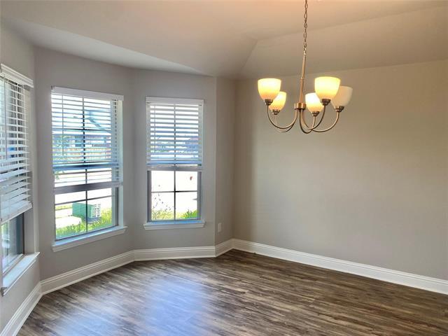Photo - 2258 Templin Ave