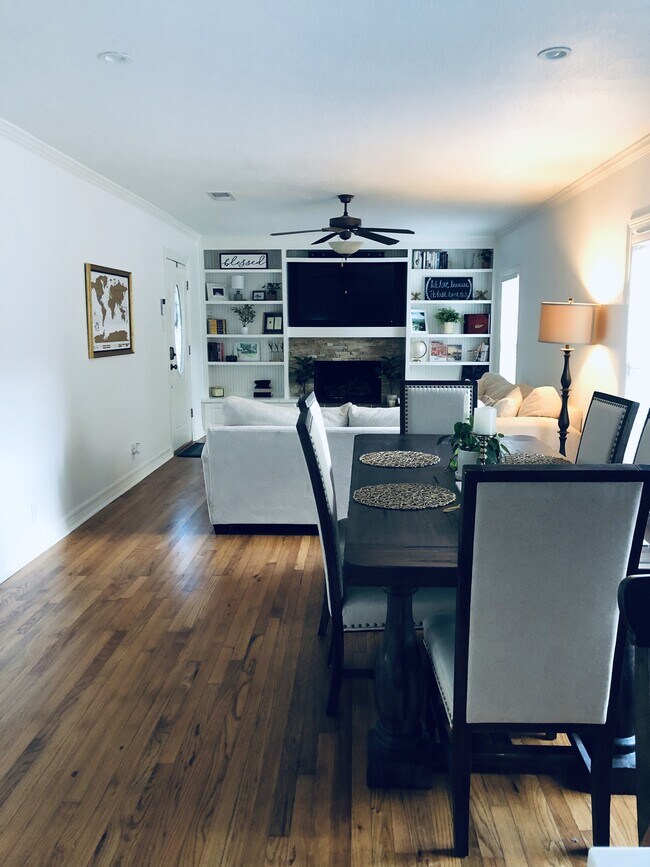 Photo - 109 S Morris St