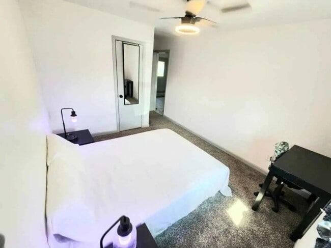 Photo - 909 Greencove Dr