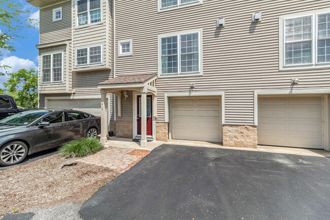 Photo - 1017 Bluestem Ln