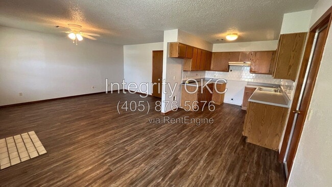 Photo - 1501 SE 52nd St