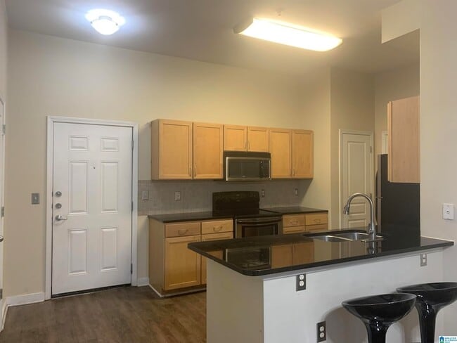 2020 5th Ave S Unit 140