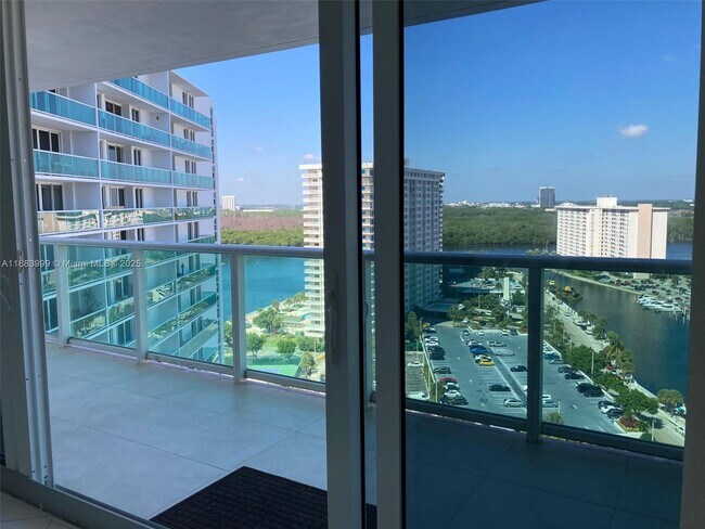 Photo - 100 Bayview Dr Unit 1902