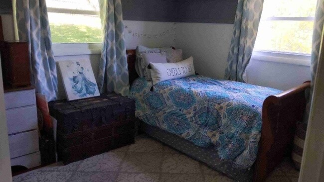 Photo - 4805 Linda Ct Unit 1