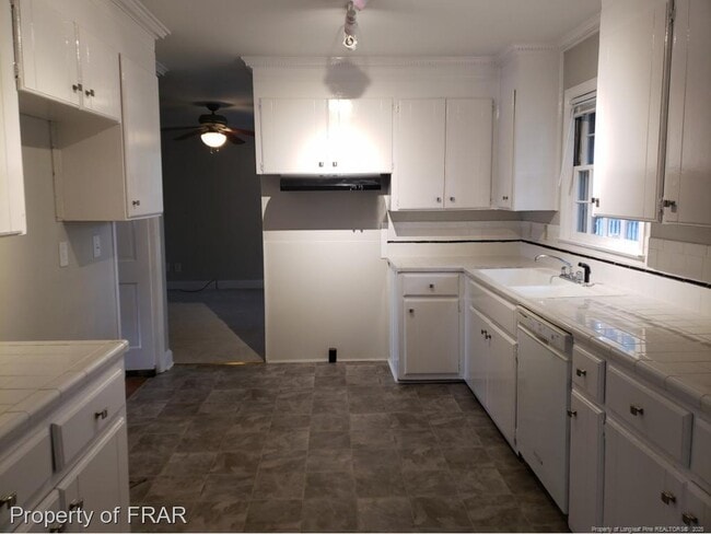 Photo - 311 Westview Dr