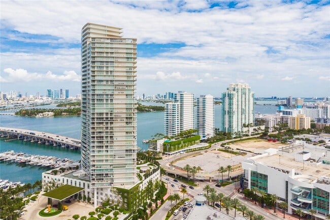 Building Photo - 450 Alton Rd Unit 2005