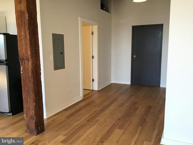 Photo - 1125 E Columbia Ave Unidad 203