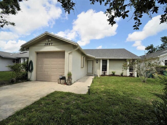 Building Photo - 3687 Driftwood Dr Rental
