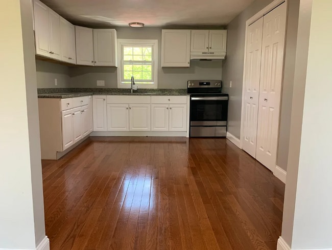 Photo - 58 Viscoloid Ave Unidad 9