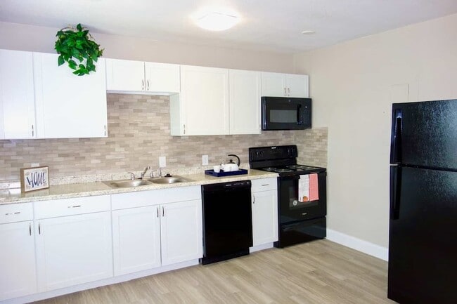 Photo - 1212 Glen Garden Dr