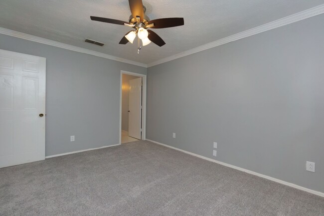 Building Photo - 1003 Country Park Dr Rental