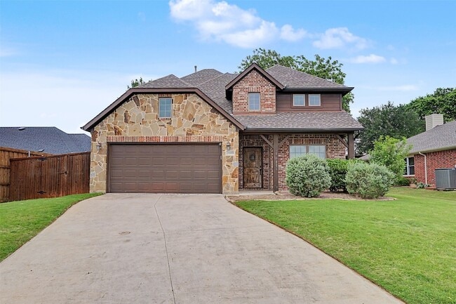 Building Photo - 2600 Brandi Ln