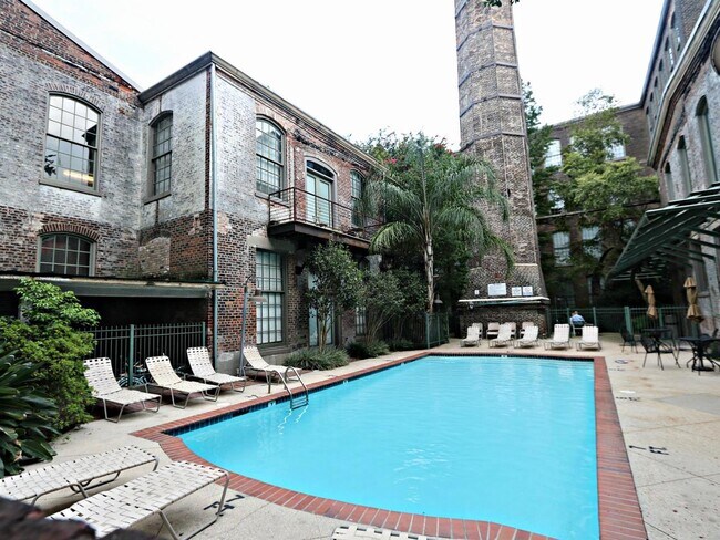 Pool - 920 Poeyfarre St Unit 330