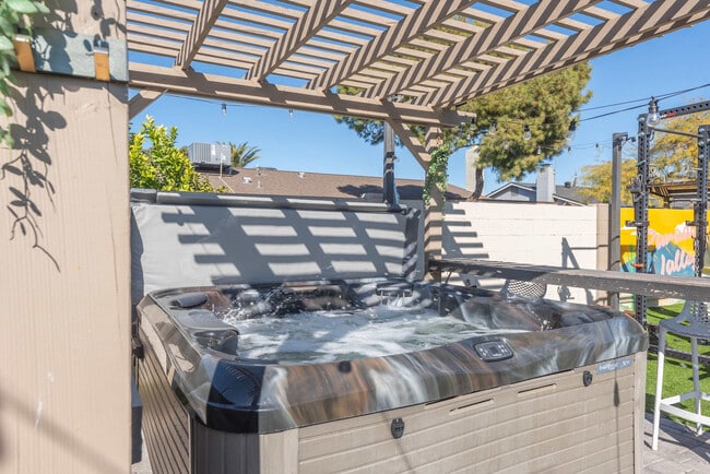 Photo - 3502 E Crocus Dr Unit ID1244941P