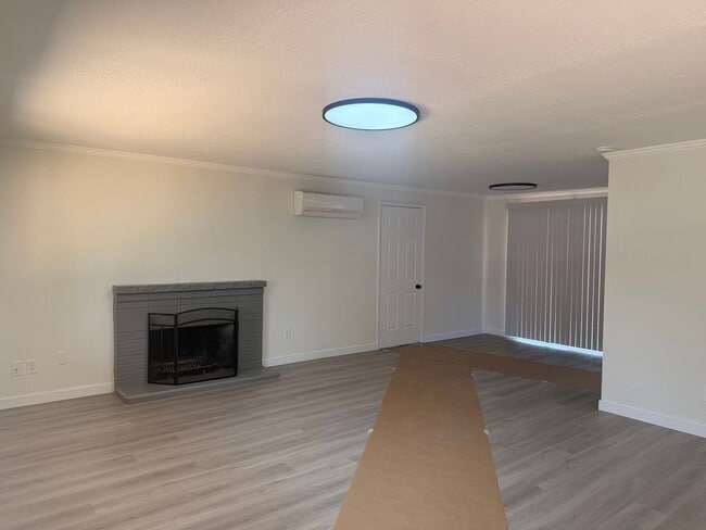 Photo - Comfortable Vancouver Living Near Parks, Recreation & Everyday Conveniences