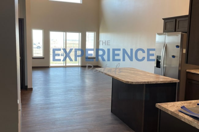 Photo - 5413 S Huntwood Ave