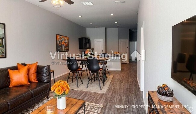 Building Photo - 2137 N Texas Ave Rental