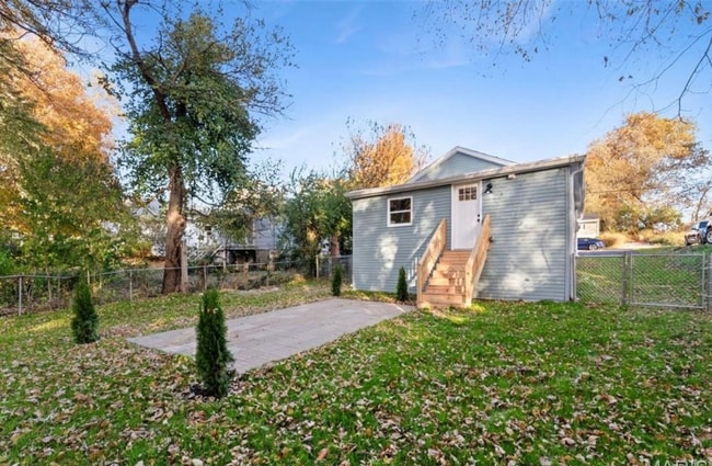 Photo - 3221 Suncrest Ave