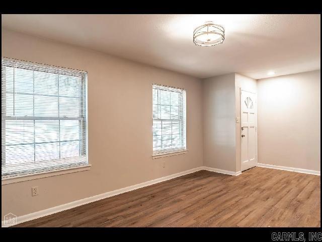 Photo - 6809 Canna Rd