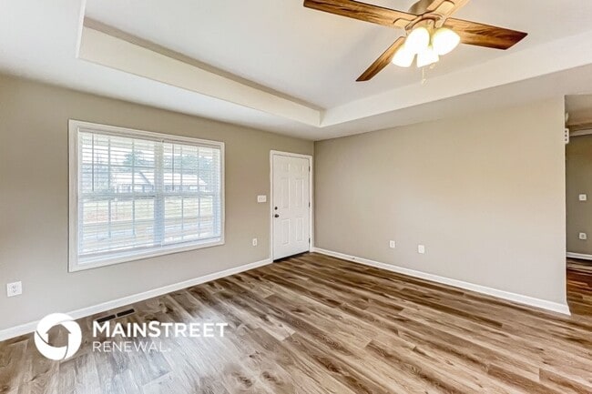 Photo - 695 Deans Ferry Rd