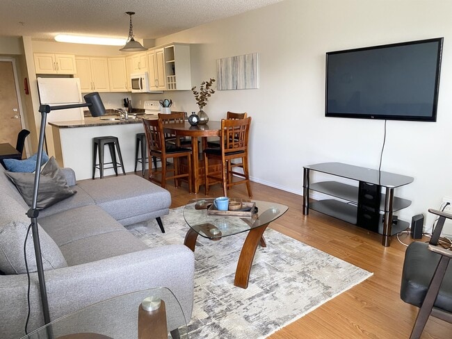 17404-164 64 Ave NW