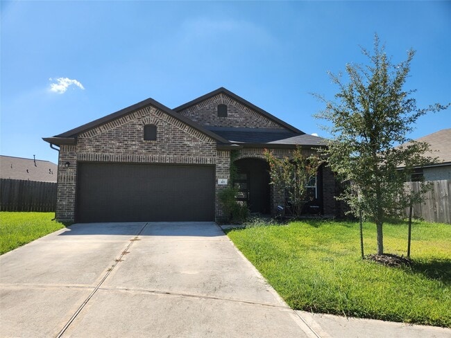 Building Photo - 411 Alaska Cedar Dr