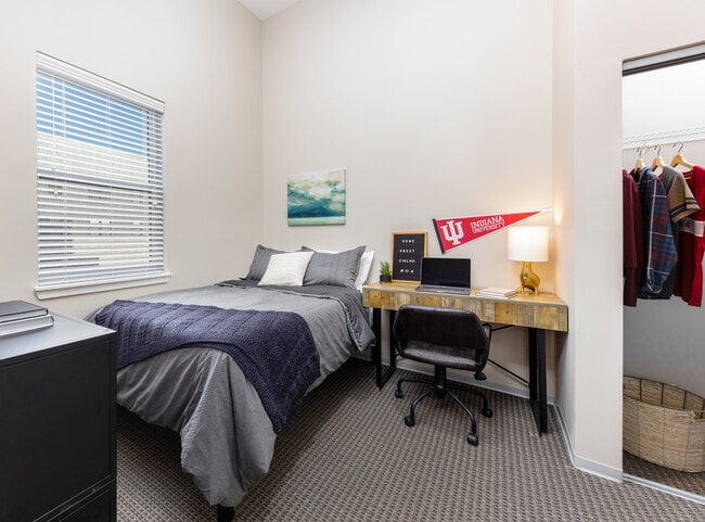 Photo - Student | Evolve Bloomington