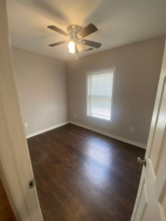 Photo - Cute 3 Bedroom Manchester Bungalow