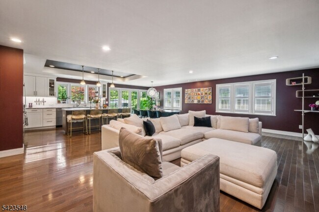 Photo - 678 Springfield Ave